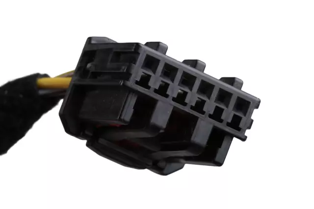 Driver Side Front Door Lock Wiring Harness - GM (84515232)