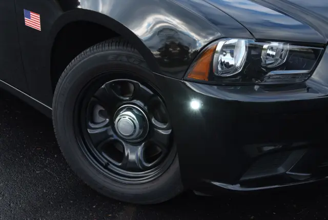 82213005 - Lighting &amp; Electrical Accessories: Police Equipment for Mopar Image