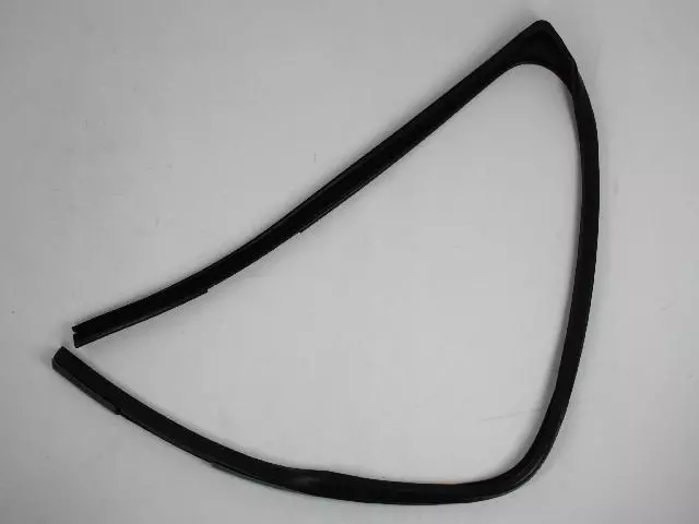 55372137AE - : Rear Door Seal, Left for Dodge: Ram 1500, Ram 2500, Ram 3500 | Ram: 1500, 2500, 3500 Image