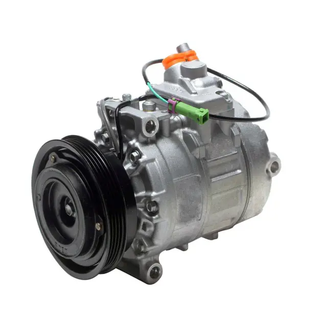 4711374 - : NEW COMPRESSOR W/ CLUTCH for Denso Image