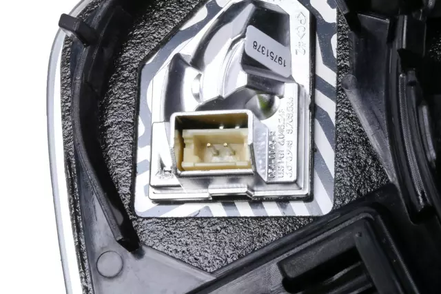 Passenger Side Door Mirror - GM (84324499)