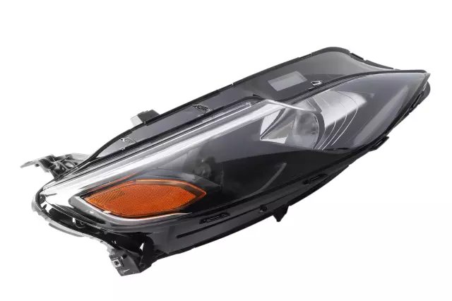 Passenger Side Headlamp - GM (84680166)
