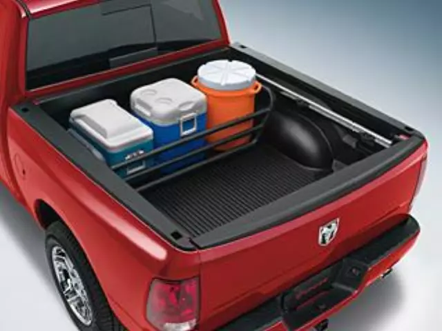 82211492 - : Divider Kit for Mopar Image