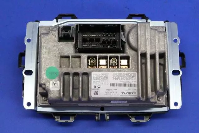 5VV66LXHAA - : Radio for Jeep: Renegade Image