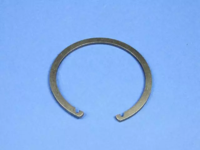 5072459AA - NV241HD; or NV241OR; Transfer Case: Snap Ring for Chrysler: Aspen | Dodge: Dakota, Durango, Ram 1500, Ram 2500, Ram 3500 | Jeep: Cherokee, Gladiator, Grand Cherokee, Liberty, Wrangler, Wrangler JK | Ram: 1500, Dakota Image