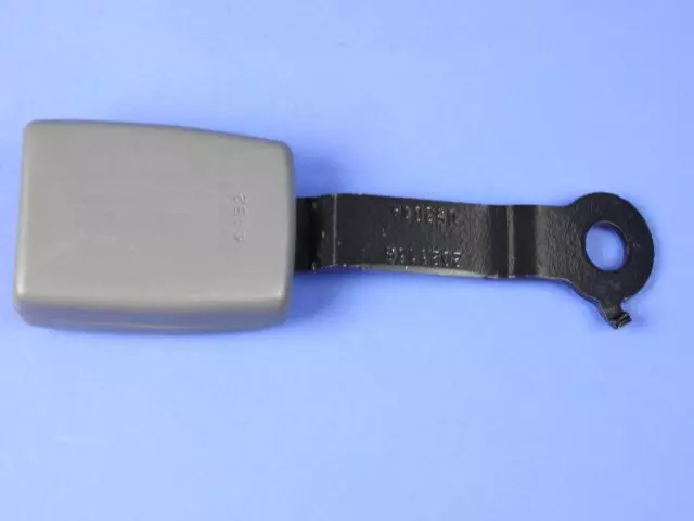5HP921D5AB - Interior Trim: Rear Inner Seat Belt for Chrysler: Aspen | Dodge: Durango Image