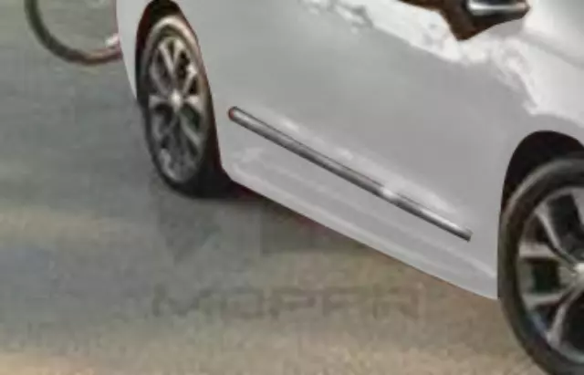 Full Running Board Kit - Mopar (82214503AB)