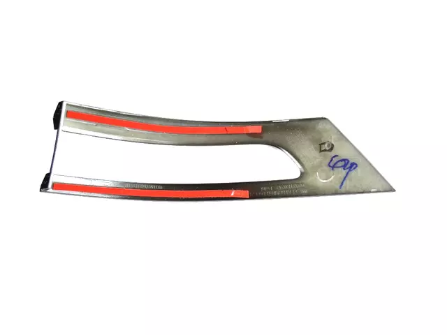 68220970AA - Electrical: Tail Lamp Bezel Kit, Right for Jeep: Grand Cherokee, Grand Cherokee WK Image