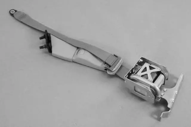 Front Outer Seat Belt, Right - Mopar (5JJ801J3AD)