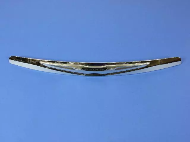 Chrysler Wing Emblem, Center - Mopar (68089553AB)