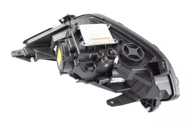 Passenger Side Headlamp - GM (42703227)