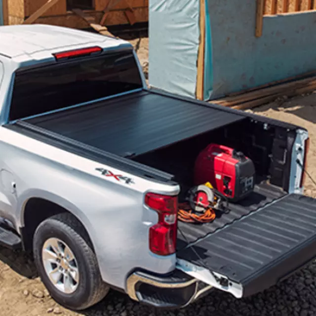 19416971 - Exterior: Bed Tonneau Cover By Advantage- Embark for Chevrolet: Silverado 1500 | GMC: Sierra 1500 Image