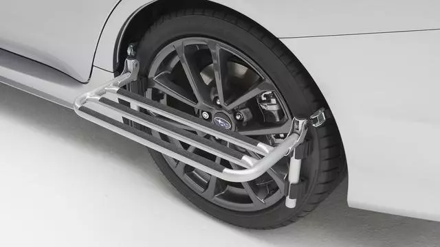 Thule Portable Step - Subaru (SOA567W010)