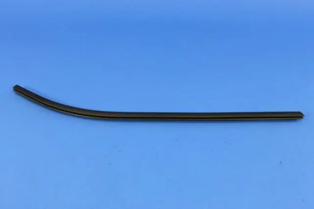 Front Door Belt Outer Weatherstrip, Right - Alfa Romeo (68250458AA)
