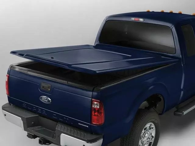 Tonneau Cover, Hard Painted, 6.5' Bed - Ford (VDC3Z-99501A42-AK)