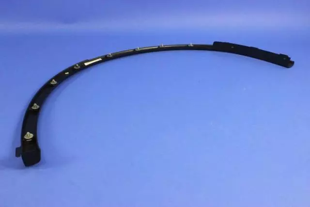 Wheel Flare Molding, Right - Mopar (1RK18TZZAH)