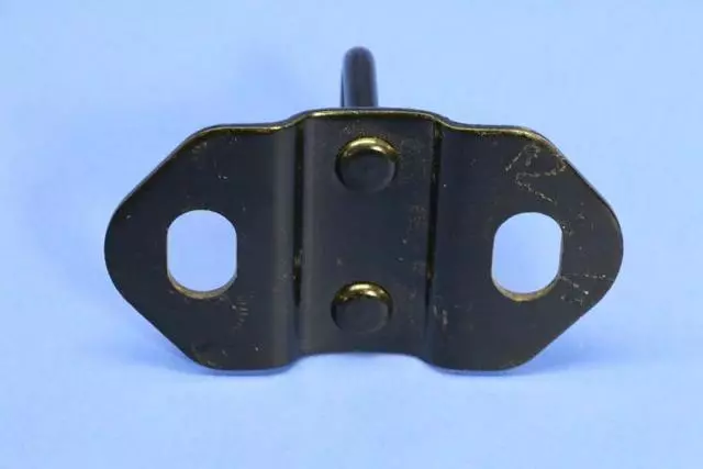 Backlite Striker - Mopar (04763384AD)