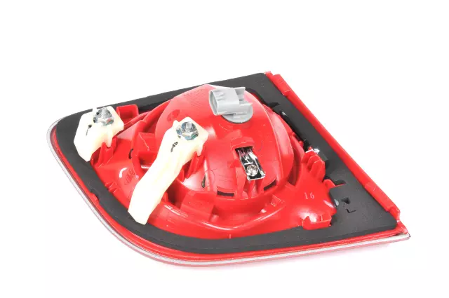 Passenger Side Back-Up Lamp - GM (15271121)