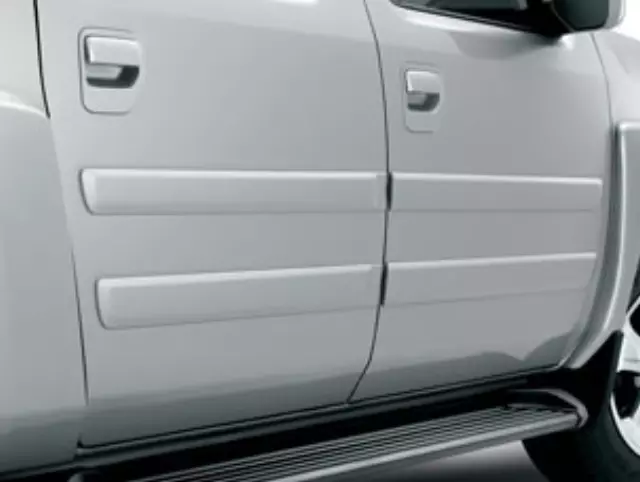 8P05SJC1D1 - Exterior: Body Side Protectors for Honda: Ridgeline Image