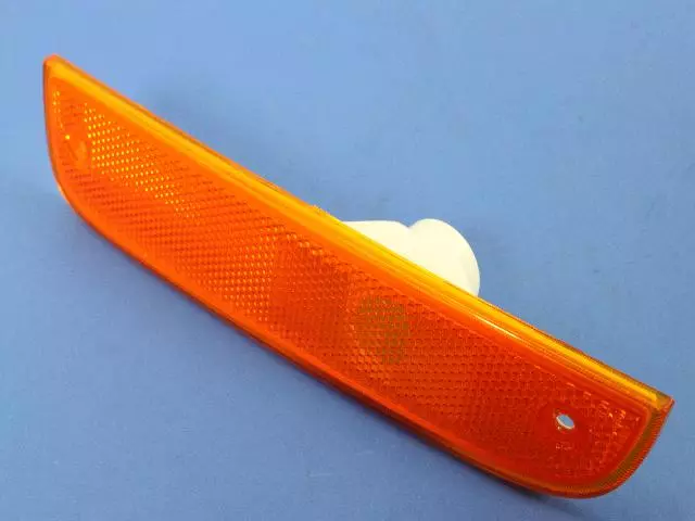 55055146 - Electrical: Side Marker Lamp, Right for Mopar Image