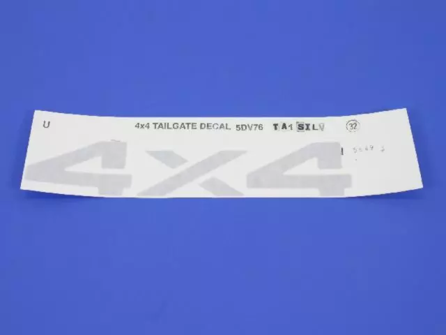 Decal - Mopar (5DV76TA1)