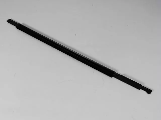 Latéral De Porte Avant Joint D`etancheite, Côté Droit - Mopar (05054168AH)