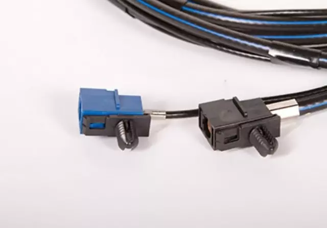 20907709 - : Radio, Mobile Telephone, and GPS Navigation Antenna Cable for GM Image