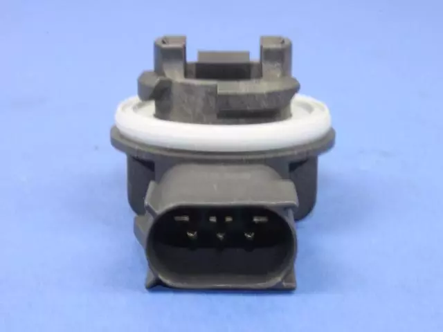 4857327AA - Electrical: Socket for Chrysler: Sebring, Town &amp; Country, Voyager | Dodge: Caravan, Durango, Grand Caravan, Stratus Image
