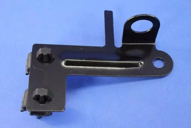 Oxygen Sensor Bracket, Right Side - Mopar (68196697AA)