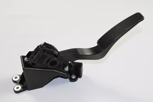 Accelerator Pedal - Mopar (04861714AH)