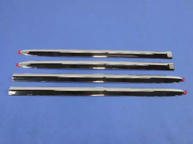 Bodyside Decor Kit - Mopar (82209732)