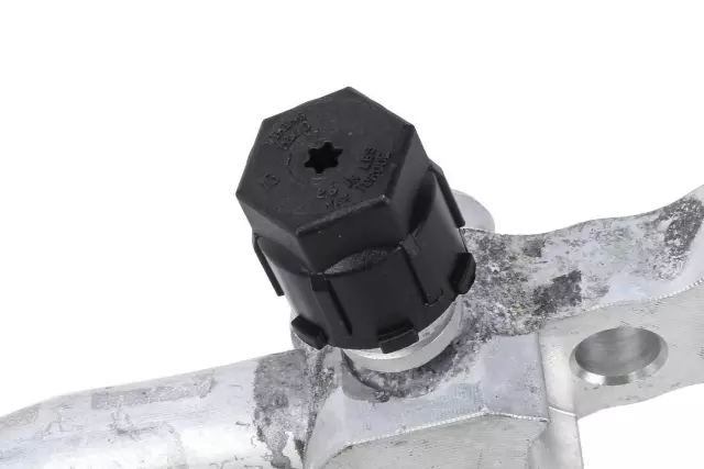 84488170 - HVAC: Discharge Line for GM Image