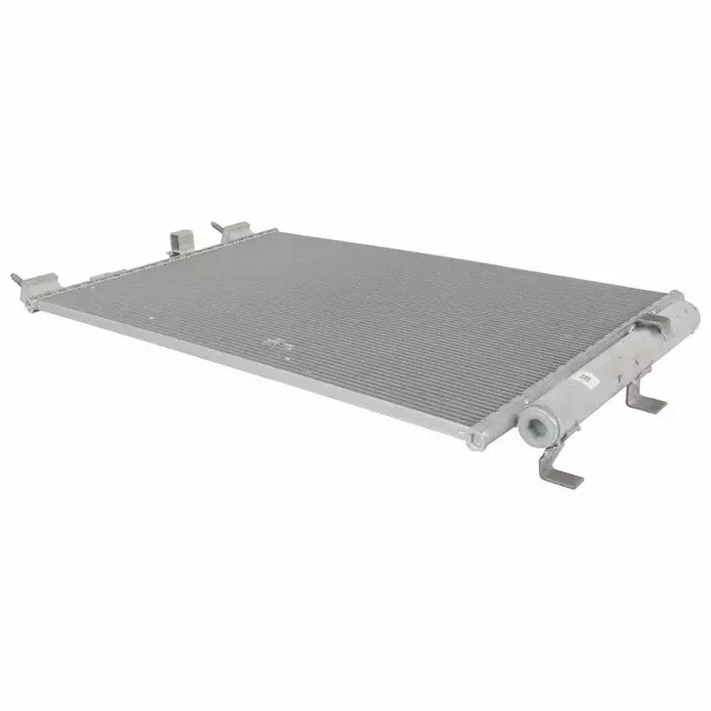 Condenser - Ford (DV6Z-19712-G)