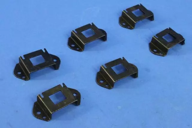 Wiring Bracket - Alfa Romeo (68239718AA)