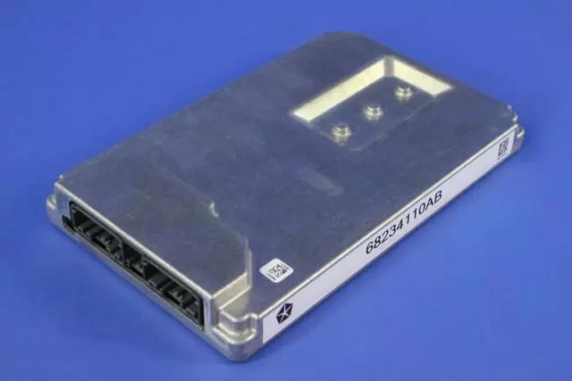 Amplifier - Mopar (68547726AB)