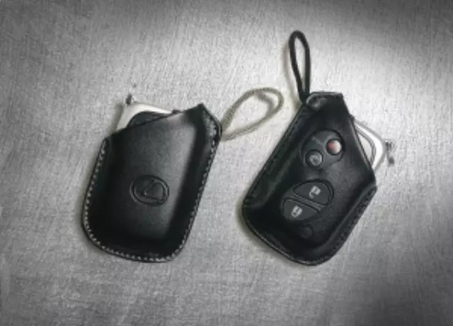PT42000184L7 - Security: Key Glove - Black W/Brown Stitching for Lexus: GX460 Image