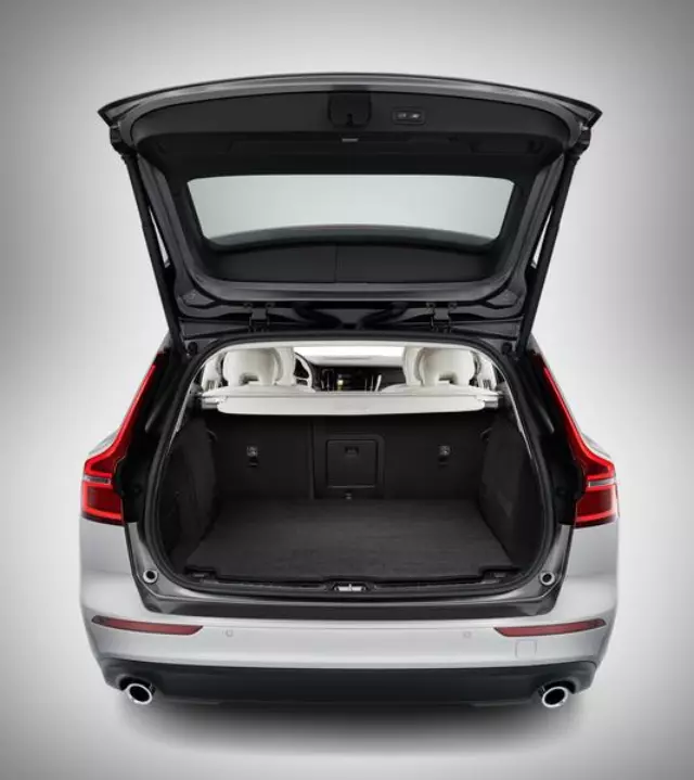 32347046 - Interior: Trunk Mat for Volvo: V60 Image