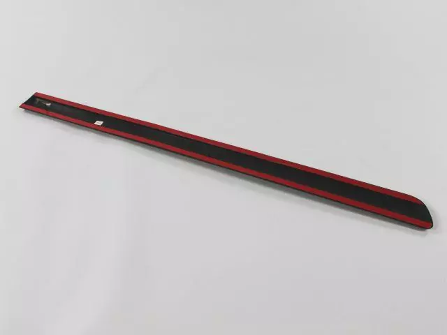 Front Door Molding, Right - Mopar (0WW04CD7AA)