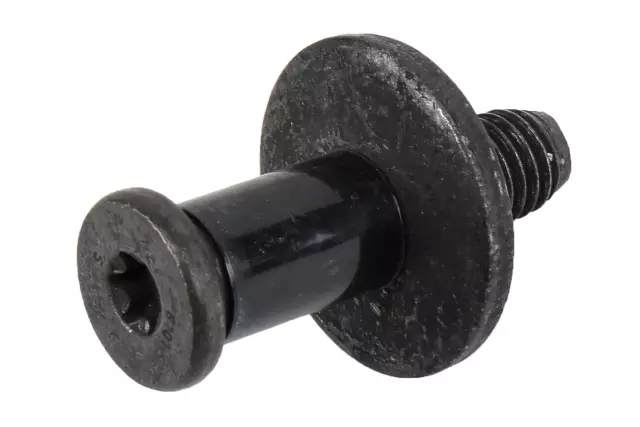 11547076 - Body: Striker for Chevrolet: Silverado 1500, Silverado 1500 LD, Silverado 2500 HD, Silverado 3500 HD | GMC: Sierra 1500, Sierra 1500 Limited, Sierra 2500 HD, Sierra 3500 HD Image