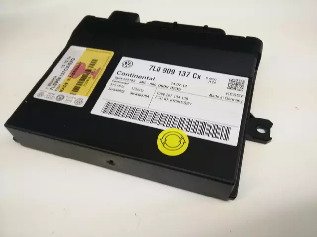 7L0909137C02G - : Control Module for Volkswagen: Touareg Image