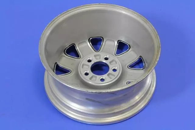 4721235AA - Wheels, Covers and Jacks: Aluminum Wheel for Mopar Image image