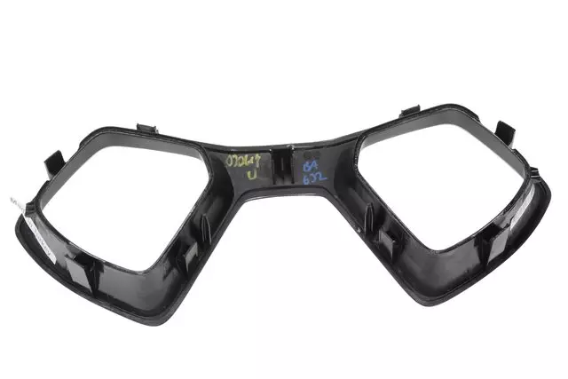 Trim Bezel - GM (23344954)
