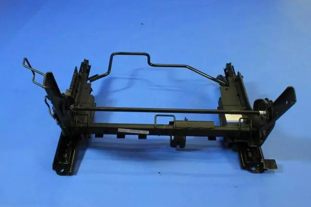 Rear Seat 60% Adjuster - Mopar (68149681AD)