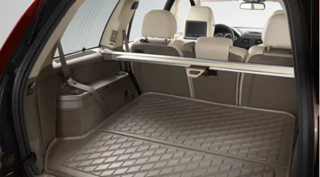 39824805 - : Luggage Compartment Cover, Brushed Aluminum for Volvo: XC90 Image