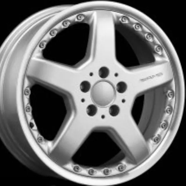 66031046 - Wheels: Rear Alloy Wheels, 18 for Mercedes-Benz: SLK280, SLK300, SLK350, SLK55 AMG Image