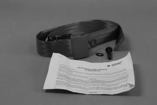 5GY091DVAE - : Rear Inner Seat Belt for Jeep: Grand Cherokee Image