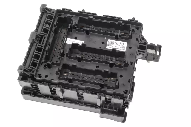 84303341 - : Engine Wiring Harness Junction Block for Buick: Enclave | Chevrolet: Traverse Image