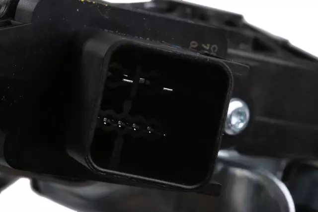 84718591 - Body: Window Regulator for Cadillac: CT4 Image