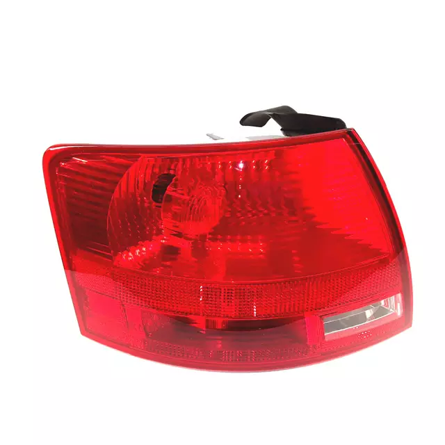 8E9945095F - : Tail Lamp Assembly for Audi: A4 Quattro, S4 Image