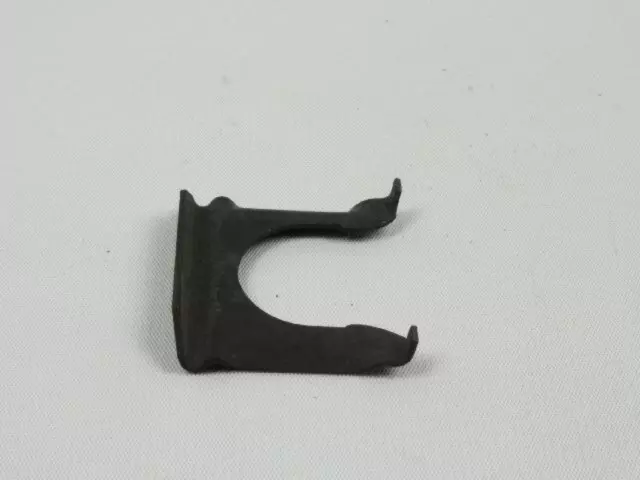 4269830 - Interior Trim: Cable Clip for Chrysler: PT Cruiser, Sebring | Dodge: Neon, Stratus | Jeep: Grand Cherokee Image